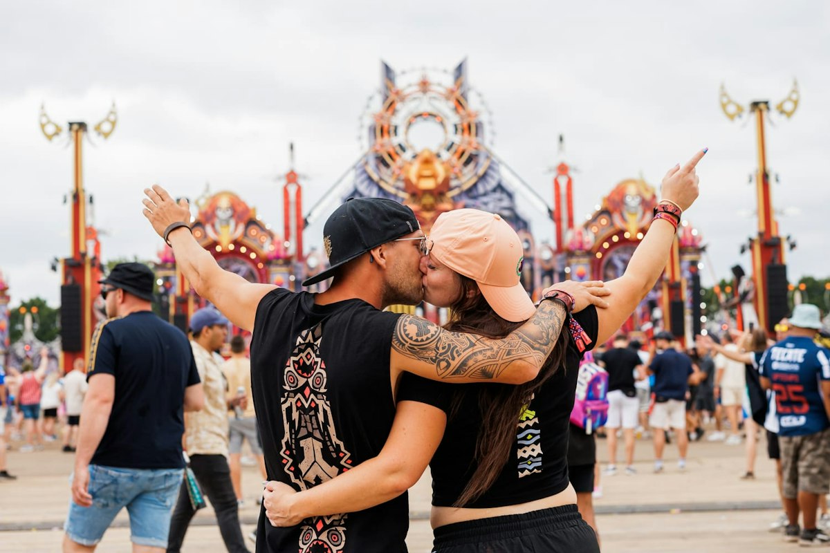 1x Personal Photoshoot | Q-dance